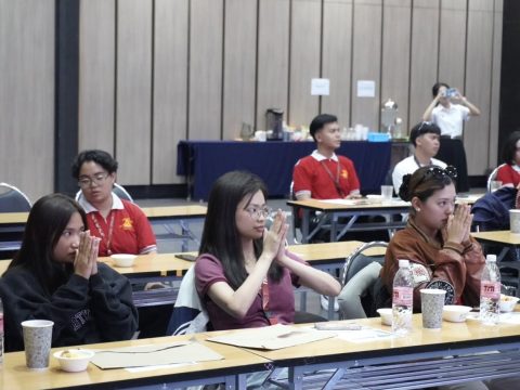 Van hoa lam viec voi nguoi Thai Lan
